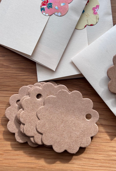 Kraft Flower Gift Tags 15pk